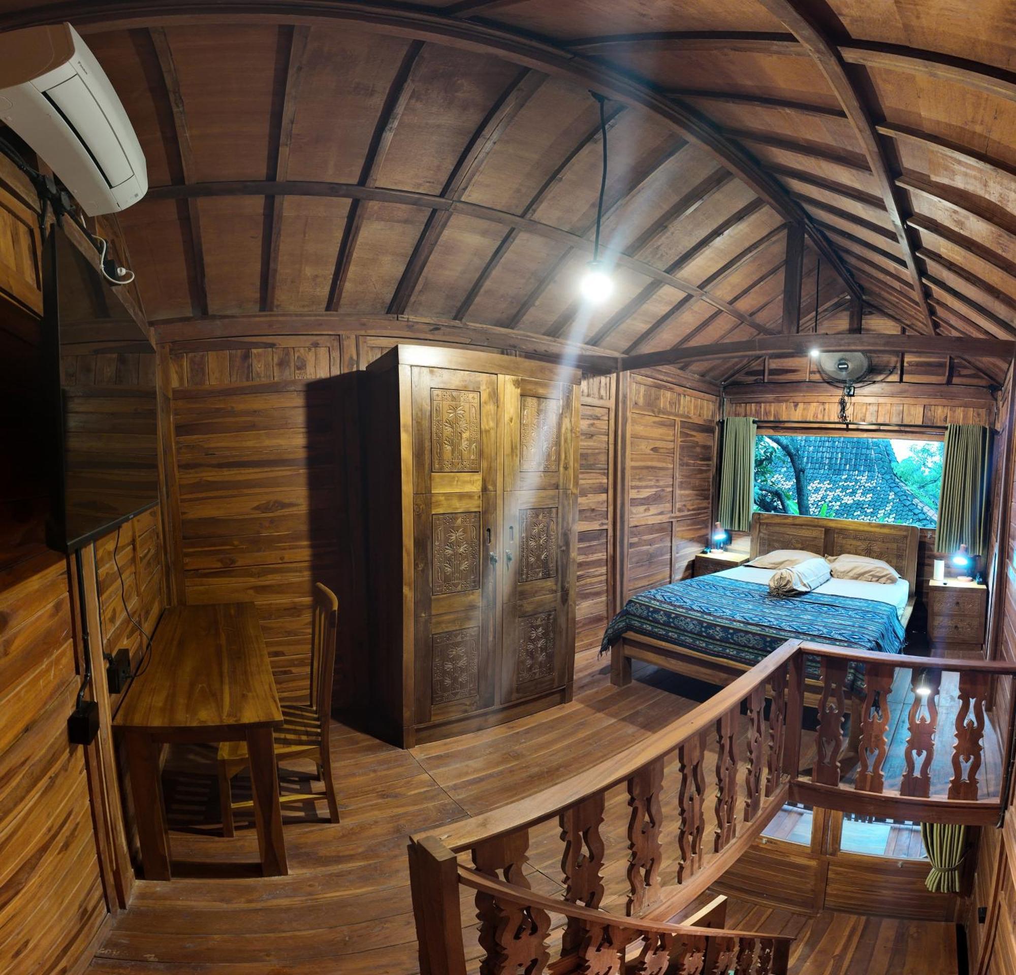 Private Joglo In Heart Of Sanur Villa Екстериор снимка