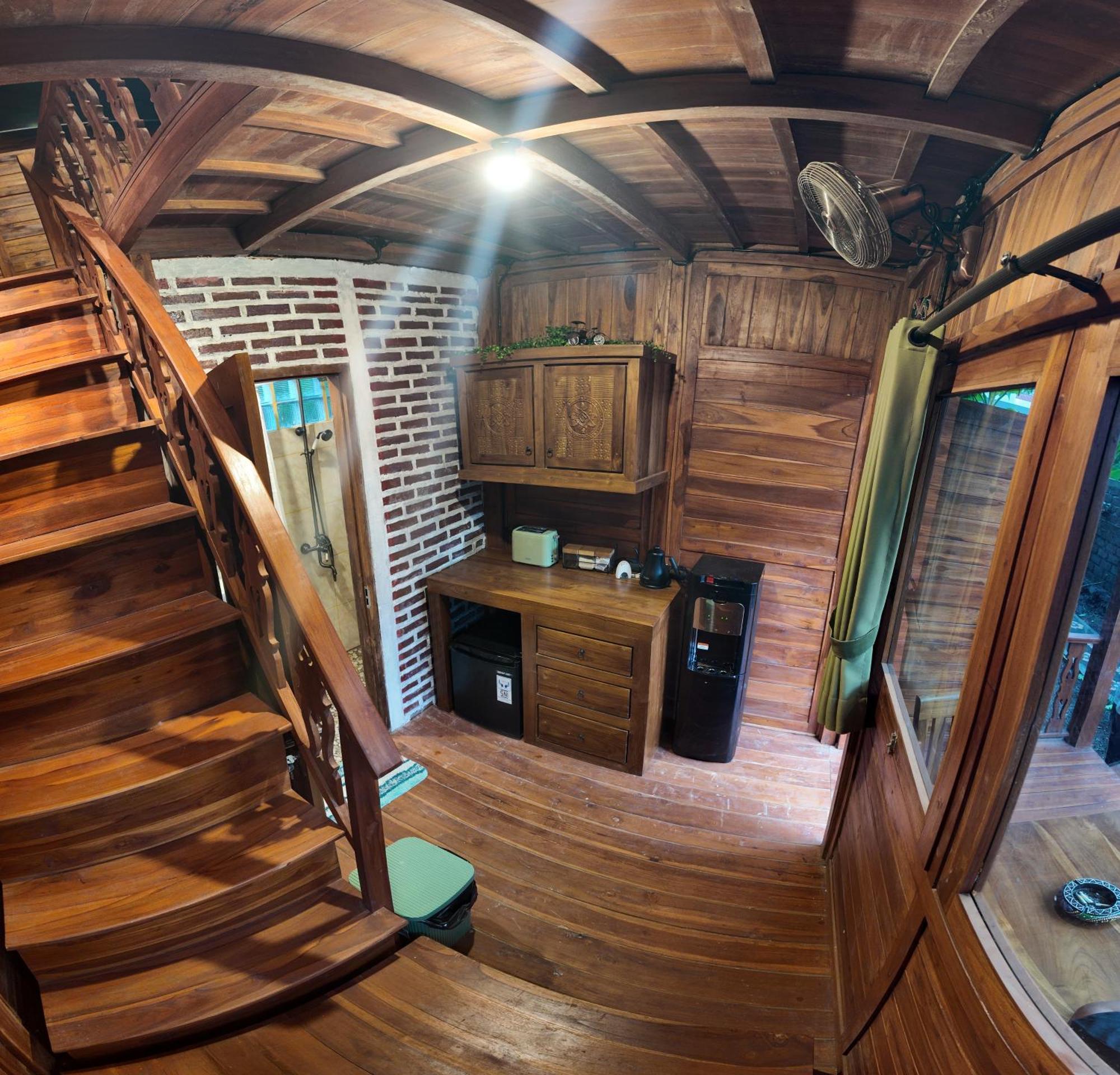 Private Joglo In Heart Of Sanur Villa Екстериор снимка