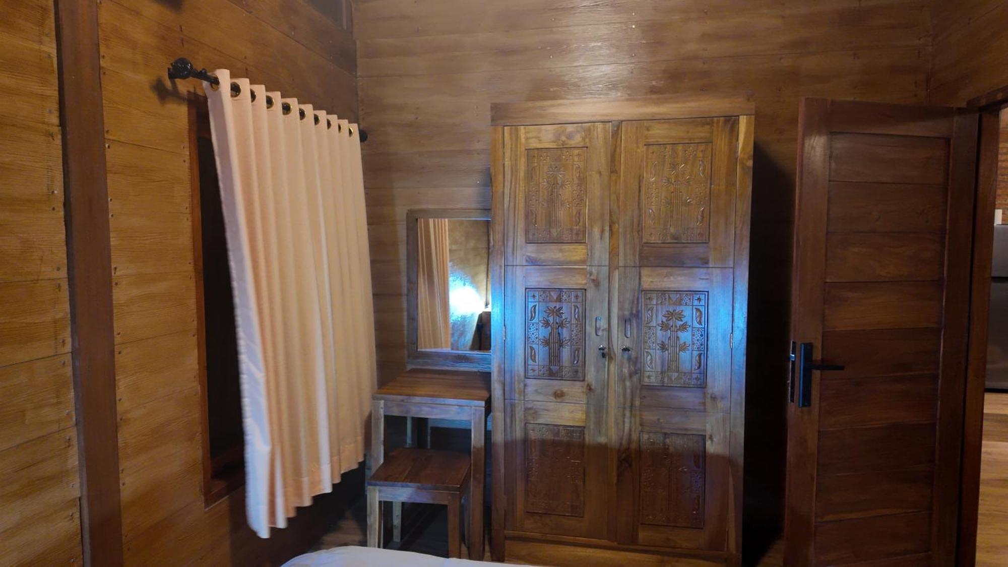Private Joglo In Heart Of Sanur Villa Стая снимка