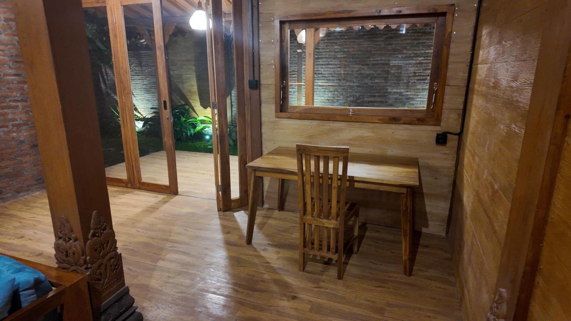 Private Joglo In Heart Of Sanur Villa Стая снимка